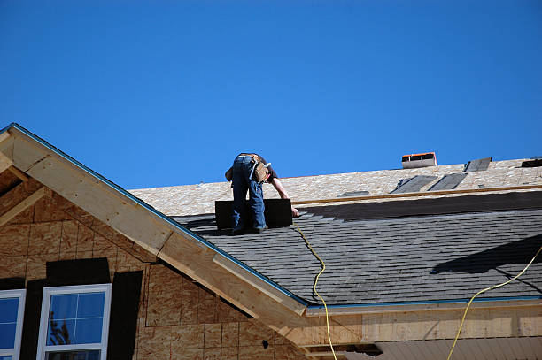 Best Best Roofing Contractors  in Shorewood Tower Hills Harbert, MI